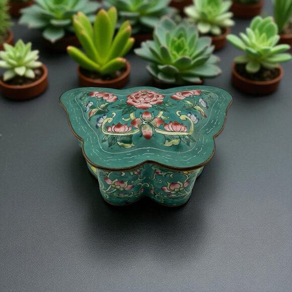 Vintage Enameled Cloisonne Chinese Butterfly Shaped Trinket Box Brass Mid Cent - Picture 1 of 8